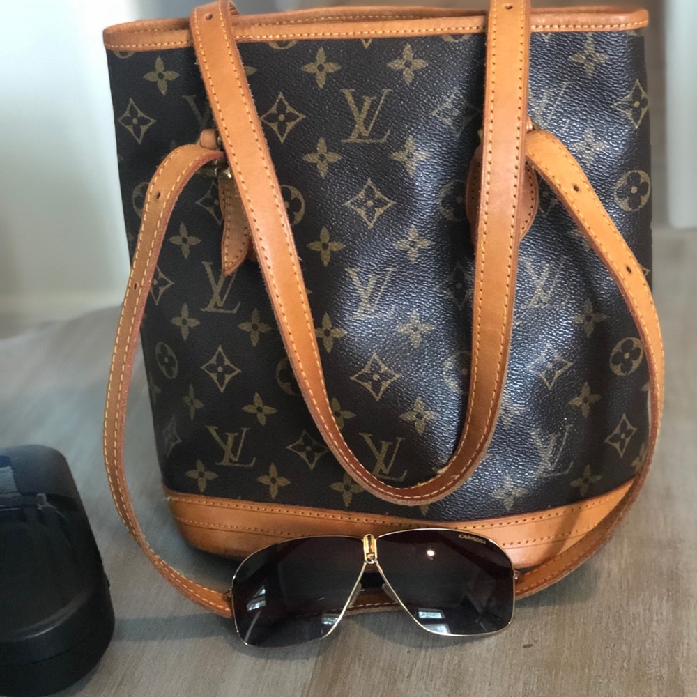 Louis Vuitton Bucket Bag